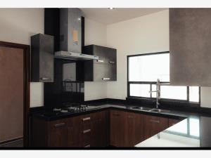 Casa en venta en Los Viñedos, Torreón — foto 1 de 15