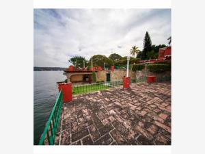 Casa en venta en Tequesquitengo, Jojutla — foto 3 de 24