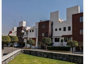 Casa en Valle de Tepepan, Tlalpan, Ciudad de México