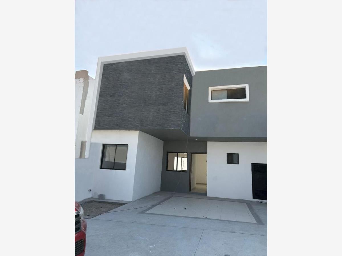 Casa en venta en Residencial Rincón de San Vicente, Saltillo — foto 1 de 8