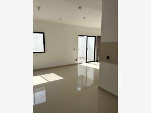 Casa en venta en Residencial Rincón de San Vicente, Saltillo — foto 2 de 8