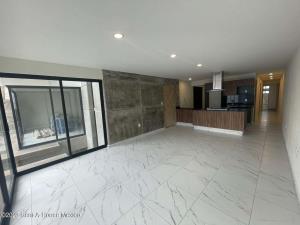 Departamento en venta en San Lucas Tepetlacalco, Tlalnepantla de Baz — foto 2 de 17