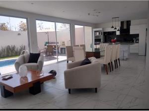 Casa en venta en Lomas de Angelópolis, San Andrés Cholula — foto 3 de 31