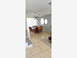 Casa en venta en Valle de los Almendros, Torreón — foto 3 de 10