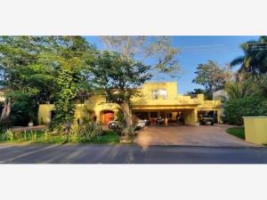 Casa en venta en Club de Golf la Ceiba, Mérida — foto 2 de 11