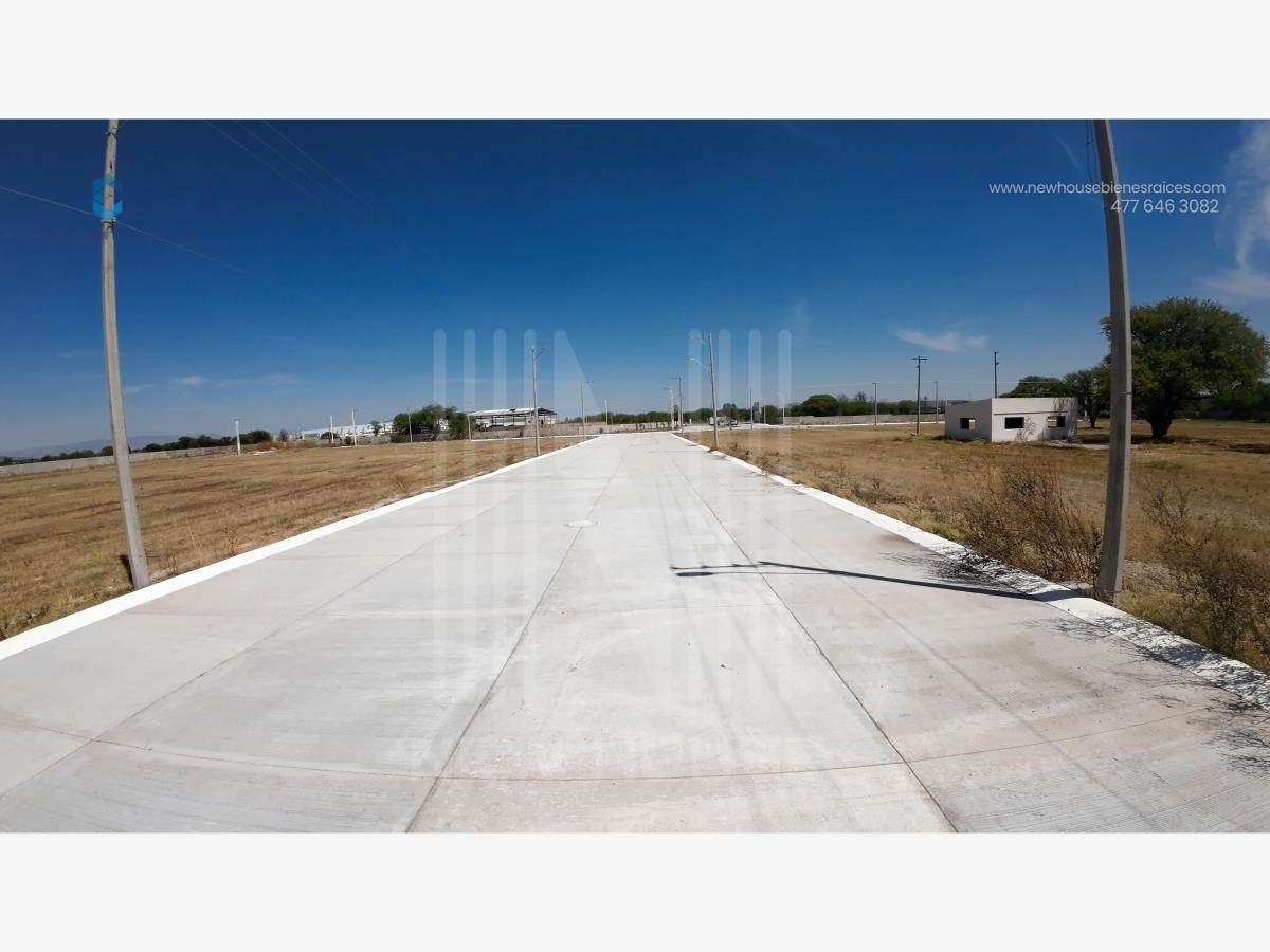 Terreno en venta en San Francisco del Rincon Centro, San Francisco del Rincón — foto 1 de 2