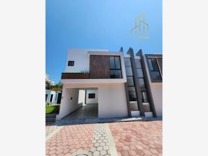 Casa en venta en Las Lomas Residencial, Alvarado — foto 2 de 8