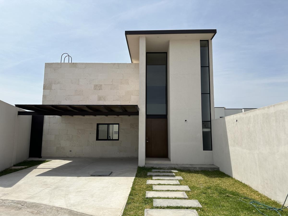 Casa en venta en Los Viñedos, Torreón — foto 1 de 16