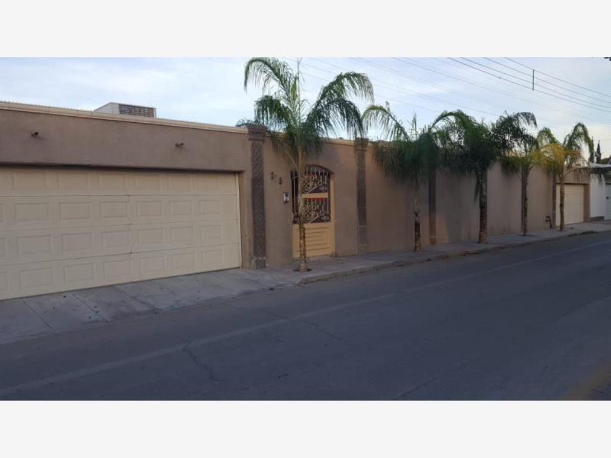 Casa en venta en Navarro, Torreón — foto 1 de 22