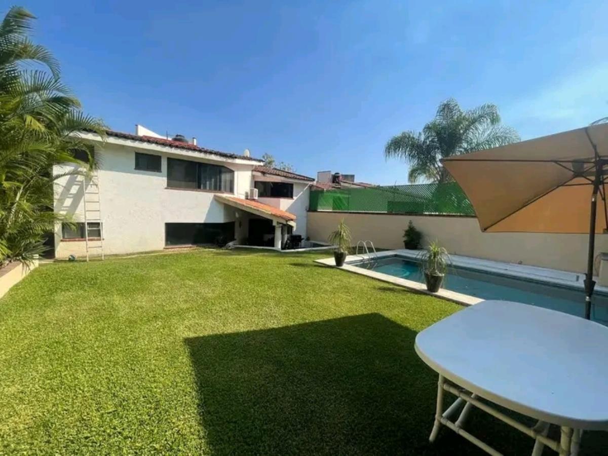 Casa en venta en Burgos, Temixco — foto 1 de 25
