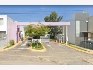 Casa en Oyamel, Zapopan, Jalisco