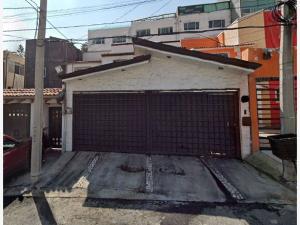 Casa en Lomas Lindas I Sección, Atizapán de Zaragoza, México