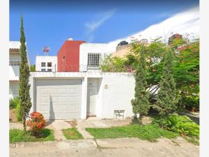 Casa en venta en Ixtapa Centro, Puerto Vallarta — foto 2 de 10