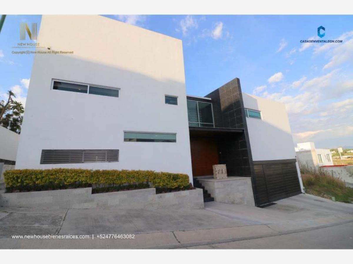 Casa en venta en Cañada del Refugio, León — foto 1 de 8