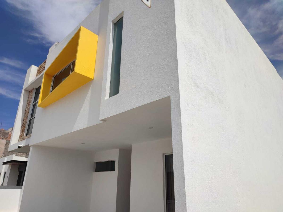 Casa en venta en Ejidal Tres Puentes, Morelia — foto 1 de 23