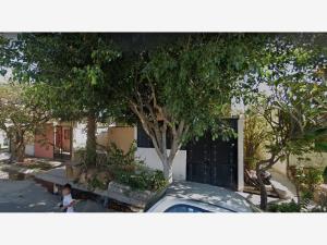 Casa en venta en Hacienda Santa Fe, Tlajomulco de Zúñiga — foto 2 de 6