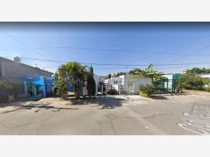 Casa en venta en Hacienda Santa Fe, Tlajomulco de Zúñiga — foto 3 de 7