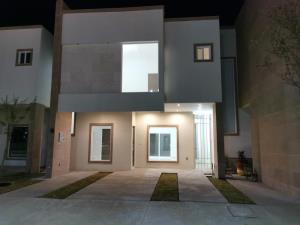 Casa en venta en Las Lomas, Torreón, Coahuila de Zaragoza Casa en venta en Las Lomas, Torreón, Coahuila de Zaragoza