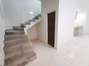 Casa en venta en Las Lomas, Torreón — foto 2 de 24