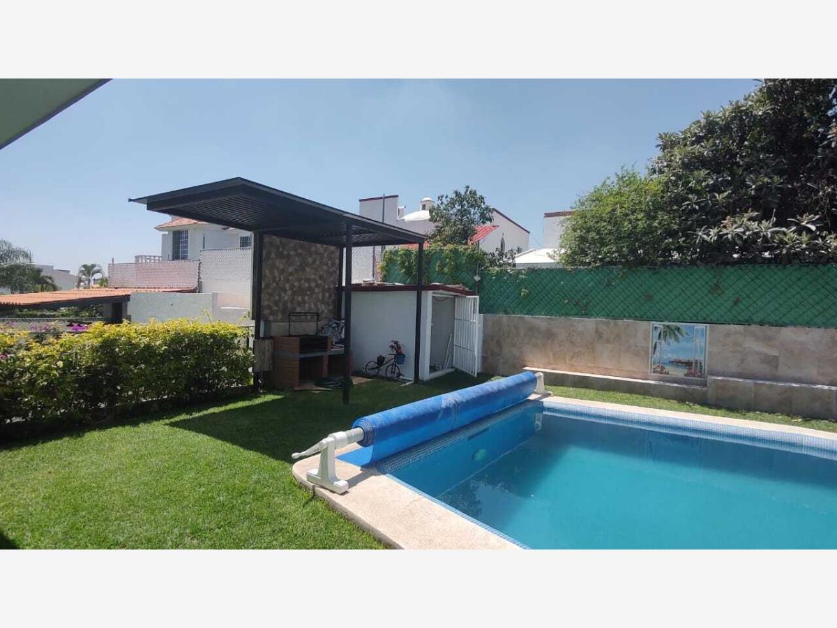 Casa en venta en Lomas de Cocoyoc, Atlatlahucan — foto 1 de 11