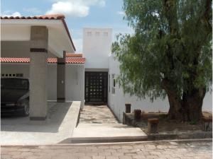Casa en venta en Campestre San Gil, San Juan del Río — foto 2 de 76