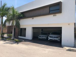 Casa en venta en Montebello, Lerdo, Durango