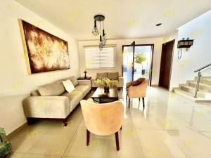 Casa en venta en El Mayorazgo Residencial, León — foto 2 de 12