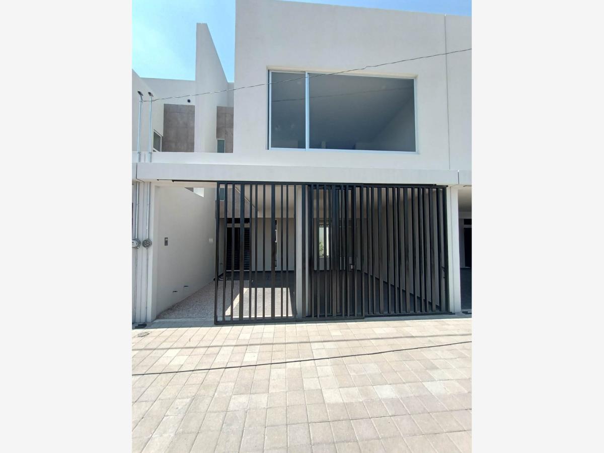 Casa en venta en San Bernardino Tlaxcalancingo, San Andrés Cholula — foto 1 de 19
