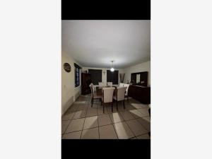 Casa en venta en Saltillo Centro, Saltillo — foto 3 de 18