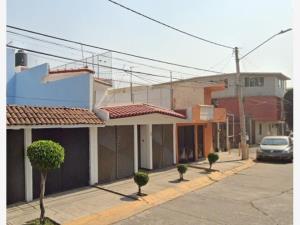 Casa en venta en Bosques de Aragon, Nezahualcóyotl — foto 3 de 8