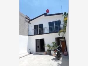 Casa en Año de Juarez, Cuautla, Morelos