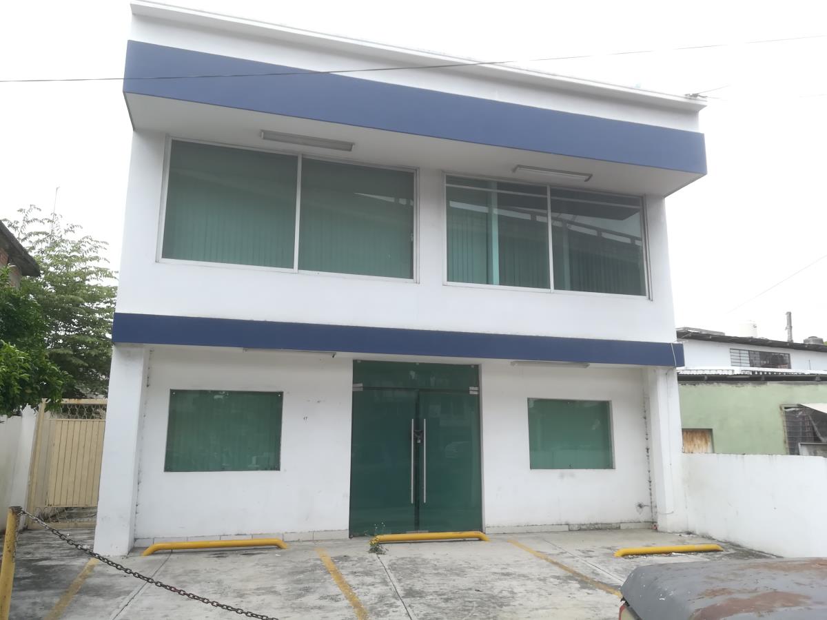 Edificio en renta en Obras Sociales, Poza Rica de Hidalgo — foto 1 de 5