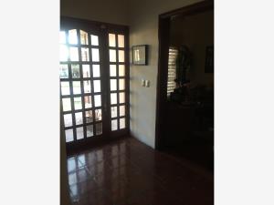 Casa en venta en San Isidro, Saltillo — foto 3 de 9