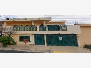 Casa en venta en Celestino Gasca, General Escobedo — foto 3 de 9