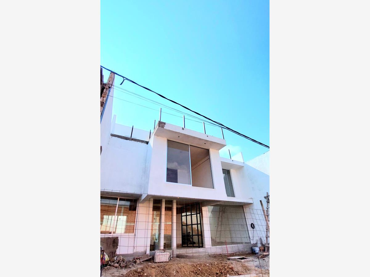 Casa en venta en San Juan Cuautlancingo, Cuautlancingo — foto 1 de 13