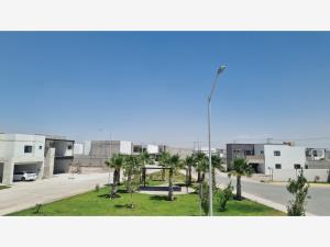 Casa en venta en Villa de las Palmas, Torreón — foto 2 de 17