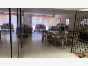 Casa en Jardines del Country, Guadalajara, Jalisco
