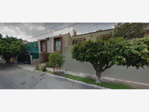 Casa en venta en Jardines del Country, Guadalajara — foto 3 de 10
