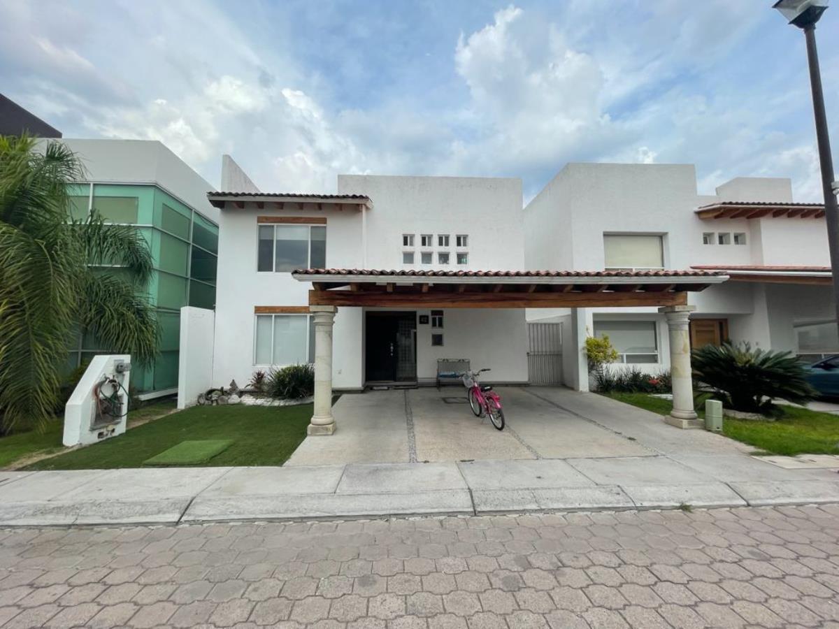 Casa en venta en Residencial Bellavista Mezquites, Corregidora — foto 1 de 21