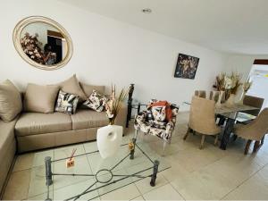 Casa en venta en Residencial Bellavista Mezquites, Corregidora — foto 3 de 21