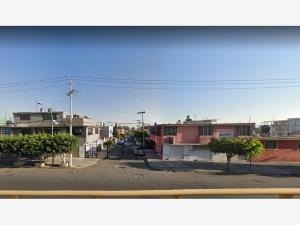 Casa en venta en Valle de Aragon, Nezahualcóyotl — foto 3 de 14