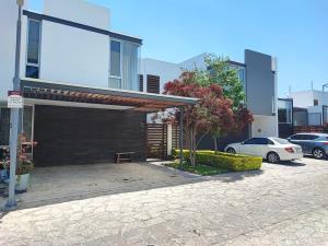 Casa en venta en San Agustin, Tlajomulco de Zúñiga — foto 2 de 43