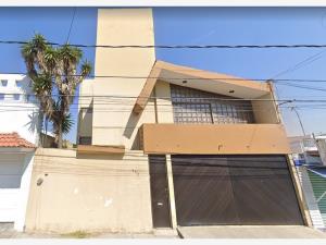 Casa en Lomas de Loreto, Puebla, Puebla