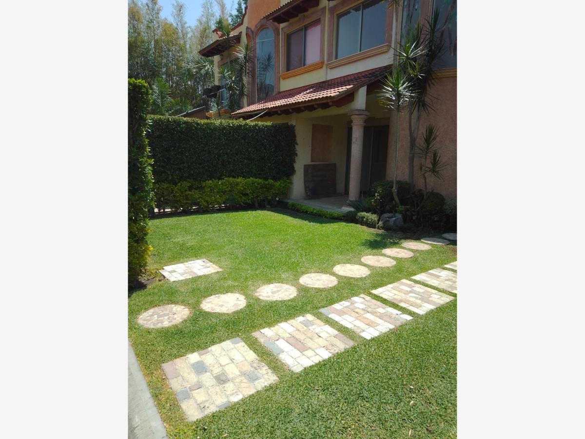 Casa en venta en Residencial Lomas de Jiutepec, Jiutepec — foto 1 de 17