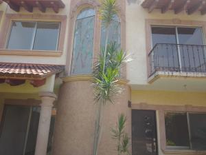 Casa en venta en Residencial Lomas de Jiutepec, Jiutepec — foto 2 de 17