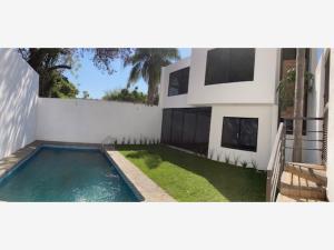 Casa en venta en Lomas de la Selva, Cuernavaca — foto 2 de 28
