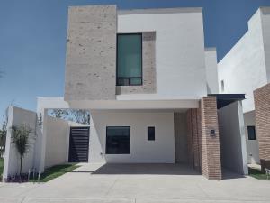 Casa en venta en Residencial Senderos, Torreón — foto 2 de 15