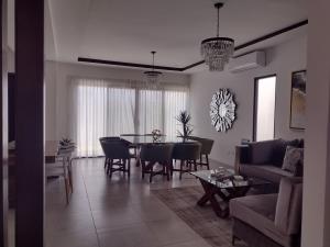 Casa en venta en Villas del Renacimiento, Torreón — foto 3 de 15