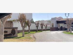 Terreno habitacional en venta en Las Trojes, Torreón