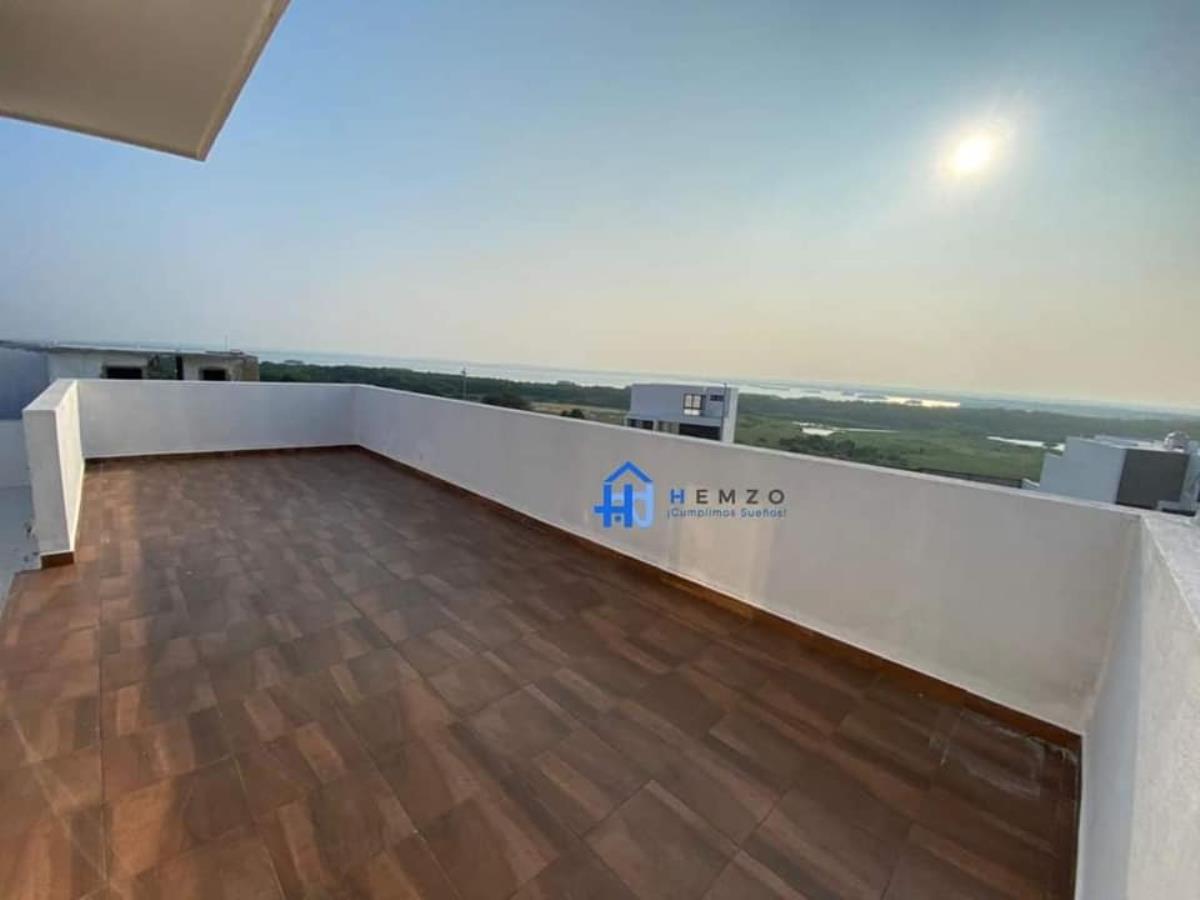 Casa en venta en Lomas de la Rioja, Alvarado — foto 1 de 5